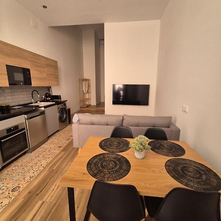 Portobeach Valencia Suites Экстерьер фото