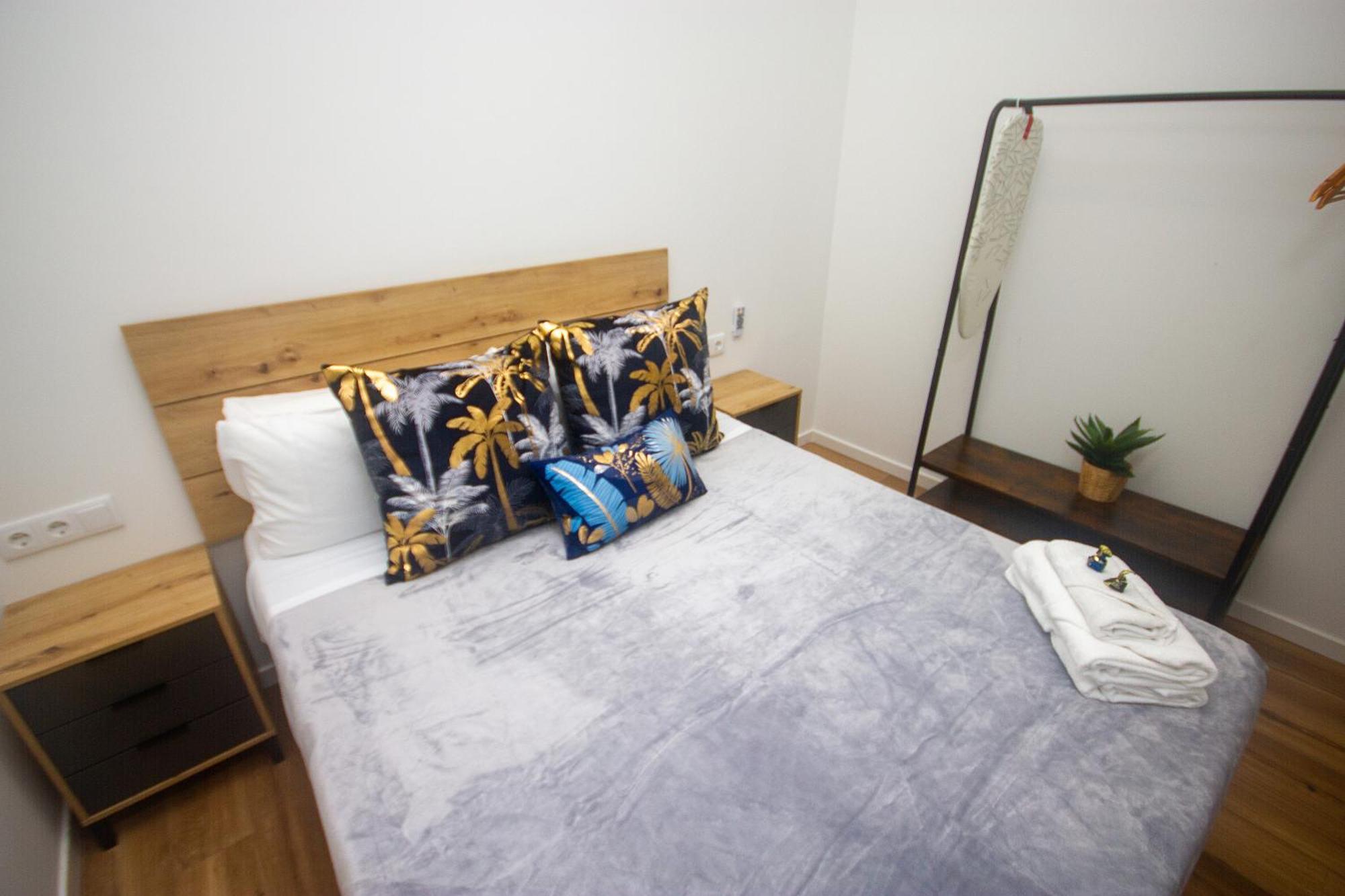 Portobeach Valencia Suites Экстерьер фото