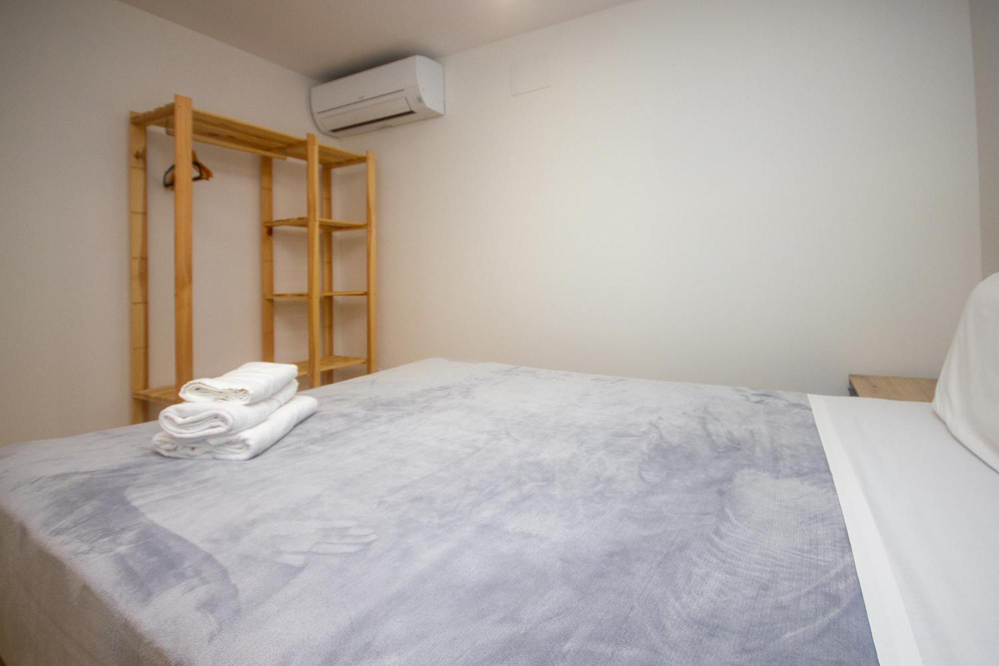 Portobeach Valencia Suites Экстерьер фото